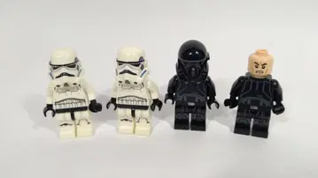 레고 스타 워즈 미니 피규어 4개 정품 75165 (헬멧 1개 없음)