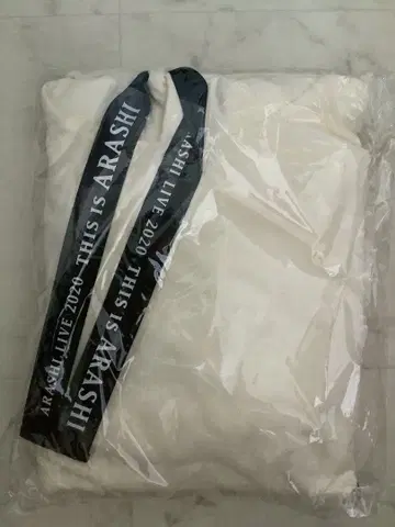 ARASHI LIVE 2020 This is ARASHI 후드티