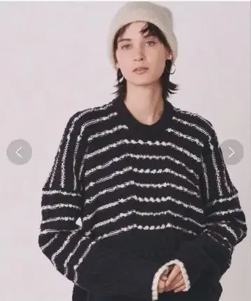 Mila Owen 구축 실루엣 케이블 니트