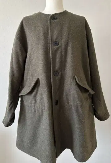 기간 한정 노카라 하프 코트