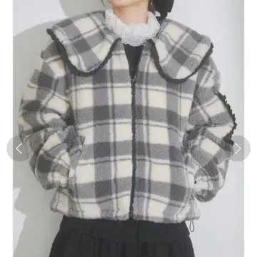 merry jenny 체크 프릴 칼라 보아 자켓