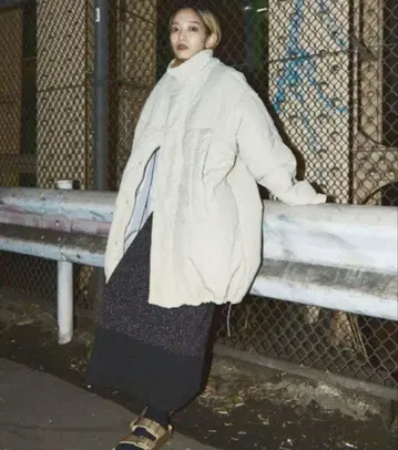 [ 미사용 새상품 ] NONINE(노미네) 몬스터 후드티 24