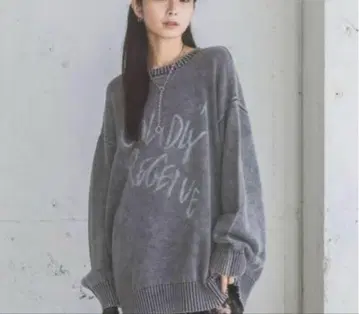 미사용 새상품급 BLUR 로고 BIG 풀오버