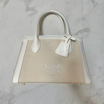 SNIDEL 토트백 화이트