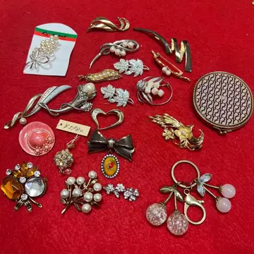 빈티지풍 브로치 세트