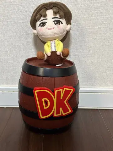 DK 봉제 인형과 통 세트