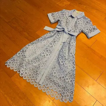 마제 스카이블루 레이스 반팔 롱 원피스