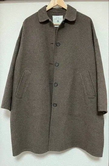 PUAL CE CIN 브라운 코트