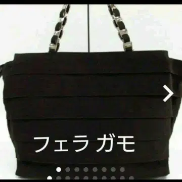 페라가모 토트백 브라운