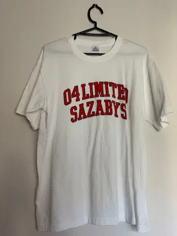 04LIMITED SAZABYS 화이트 T셔츠