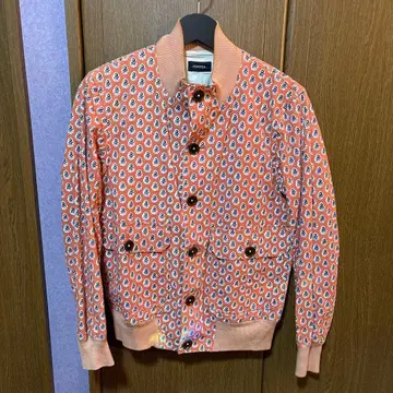 ROPPEN. 오렌지 프린트 패턴 테일러드 자켓