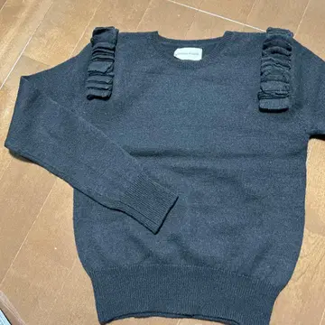 츠모리치사토 스웨터