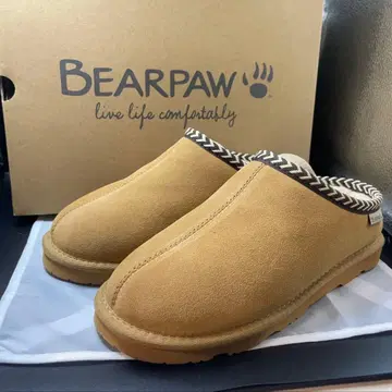 [ 미사용품 ] 베어파우 Tabitha 무스탕 슬립온 24cm