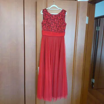 빨간색 포멀 드레스