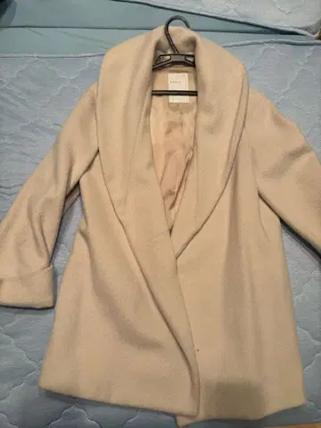 NOBLE 라이트 베이지 롱 코트 36