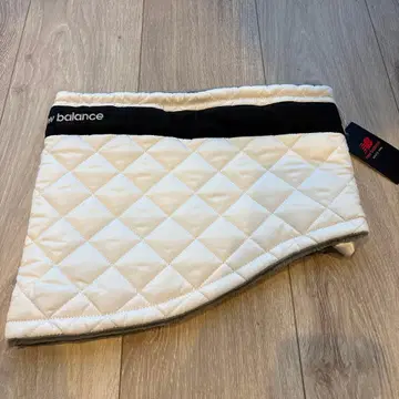 미사용 새상품 뉴발란스 여성용 넥워머
