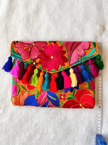 새상품 아프리칸 자수 클러치백 (숄더 포함)