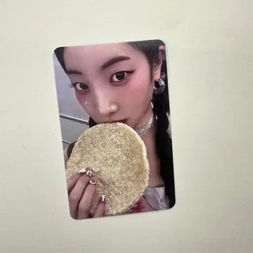 TWICE THIS IS FOR 한정판 사녹 다현 트레이딩 카드