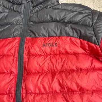 AIGLE 다운 자켓 블랙/빨간색
