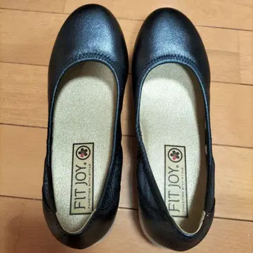 FIT JOY 네이비 플랫 펌프스