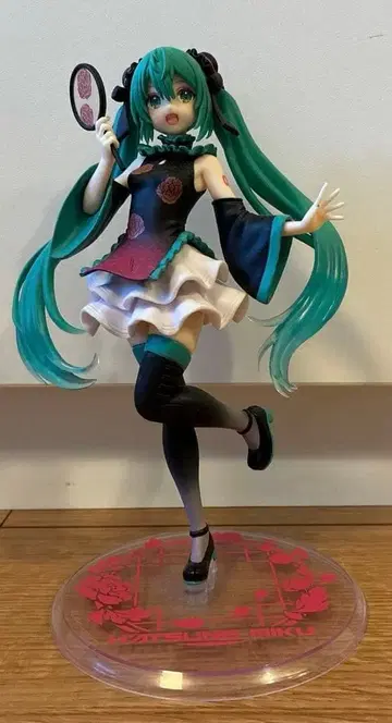 하츠네 미쿠 피규어 차이나