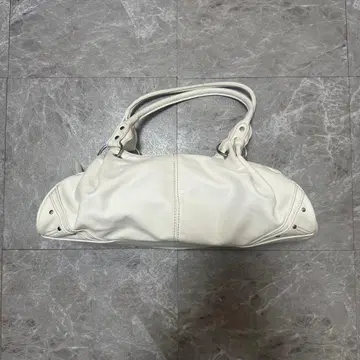 y2k 00's archive 화이트 가죽 핸드백