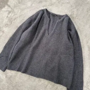 저널 스탠다드 그레이 V넥 긴팔 니트 루즈핏 와이드 하찌 편직