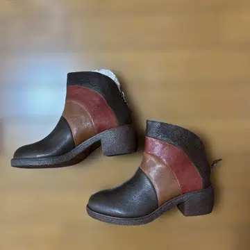 히나 데이 그린 부츠 23.5cm