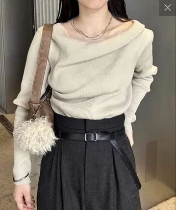 mystic 오프숄더 리브 니트