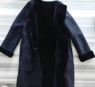 유나이티드 애로우즈 무스탕 코트 40size 깔끔한 디자인으로 따뜻한