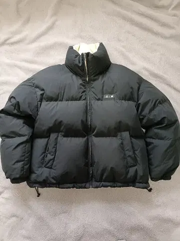 KAONAKASYSTEM 블랙 다운 자켓