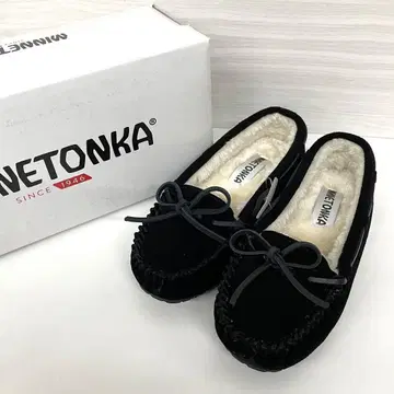 미네통카 모카신 블랙 22cm