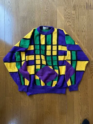 베르사체 빈티지 니트 L 사이즈 상당