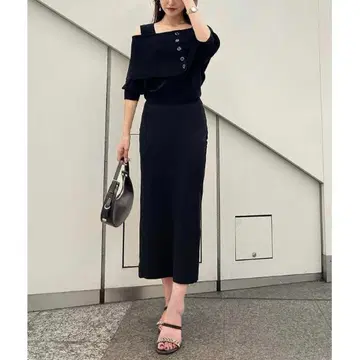 리엔다 2WAY 오프숄더 탑 세트 니트 원피스 블랙