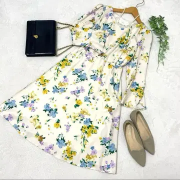 [ 새상품급 ] tocco closet 꽃무늬 원피스 외출 이벤트