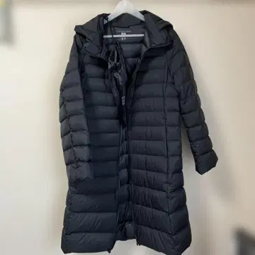 유니클로 울트라 라이트 다운 롱 XL 블랙