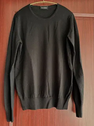 JOHN SMEDLEY 블랙 긴팔 니트 M