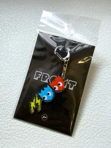 프래그먼트 x 팩맨 픽셀 아트 캐릭터 키링