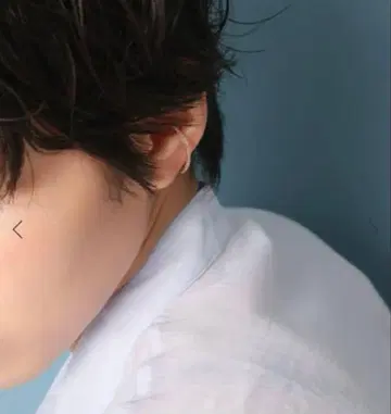 릴라 오벌 다이아 이어커프 K10 (한쪽 귀)