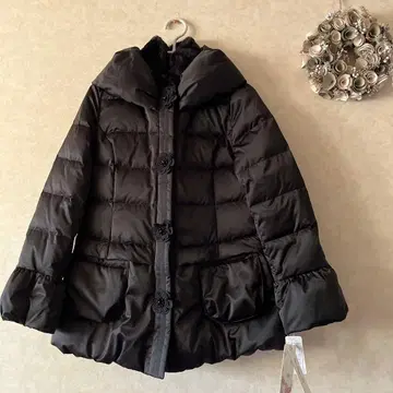 미사용 새상품 슈퍼 뷰티 이중 옷깃 블랙 다운 자켓