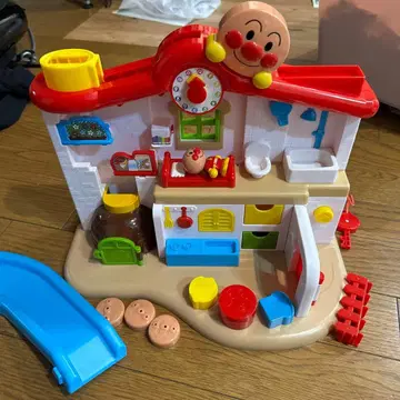 호빵맨 처음 하우스