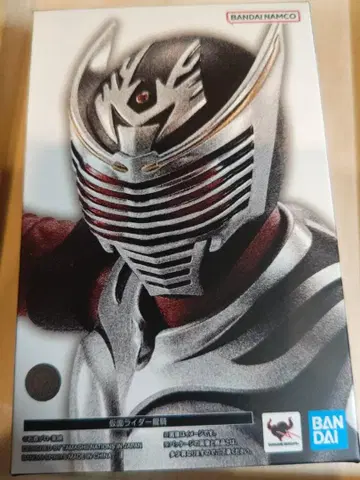 미개봉 새상품 S.H.Figuarts 진골조제법 가면라이더 류우키 피규어