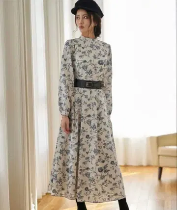 에밀리아 위즈 원피스