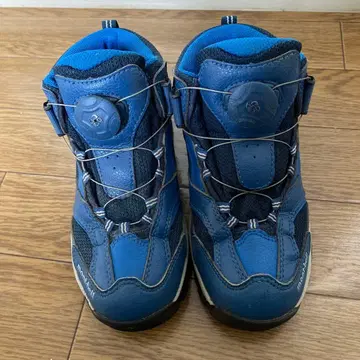 mont-bell 하이컷 트레킹 슈즈 19cm