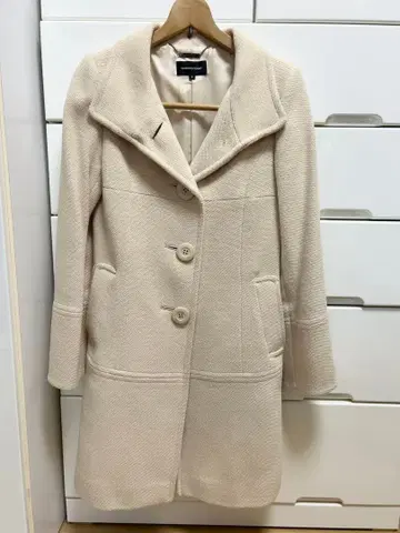 QUEENS COURT 아이보리 롱 코트 사이즈 2