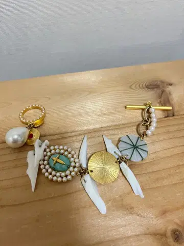 [ joujou ] 빈티지 팔찌 골드 계열