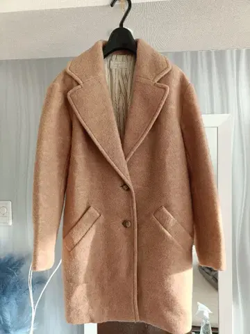 언그리드 Ungrid 베이지 체스터 코트 새상품급