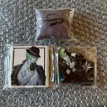 브라스 린도우 키링, 아크릴 스탠드