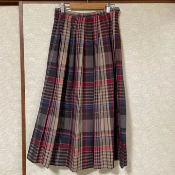 어반 리서치 도어스 플리츠 스커트