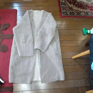 CLOCHE 리버서블 코트